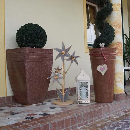 Apartment Appartementhaus Olympia Schloessl *