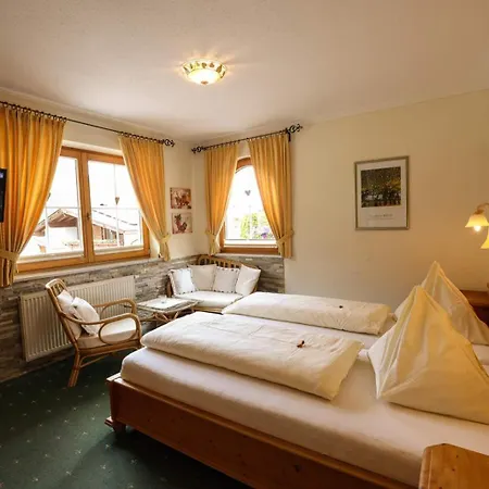 Appartementhaus Olympia Schloessl * Neustift im Stubaital