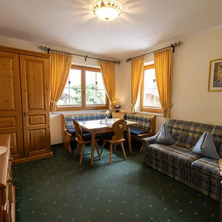 Appartementhaus Olympia Schloessl Apartment