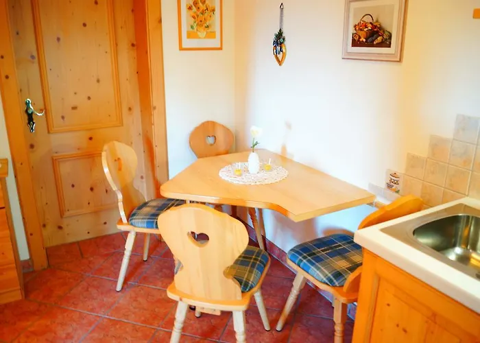 Appartementhaus Olympia Schloessl * Neustift im Stubaital