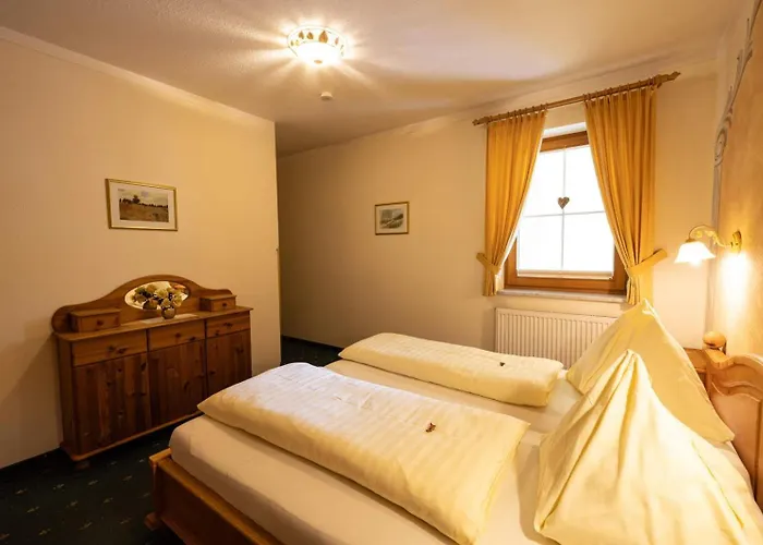 Appartementhaus Olympia Schloessl * Neustift im Stubaital