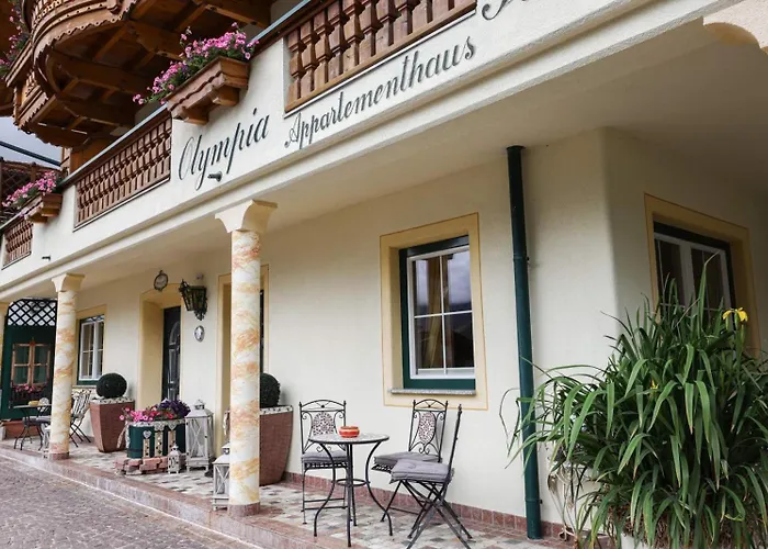 Appartementhaus Olympia Schloessl * Neustift im Stubaital