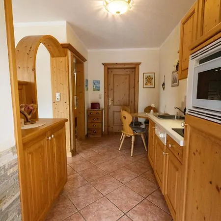 Appartementhaus Olympia Schlössl Apartment *