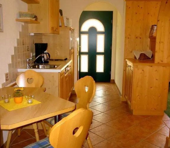 Appartementhaus Olympia Schlössl * Neustift im Stubaital