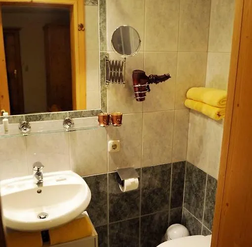 Appartementhaus Olympia Schlössl *