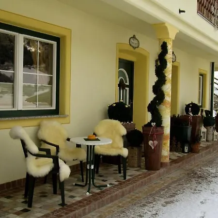 Appartementhaus Olympia Schloessl Apartman Neustift im Stubaital